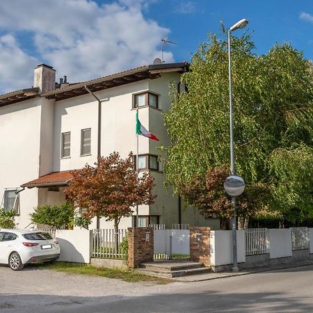 Casa Di Dino Udine Terenzano Apartment Terenzano  Екстериор снимка